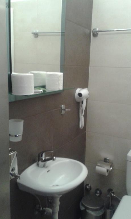 Hotel Ballas Agriá Kültér fotó